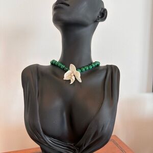 Elegant Green Beaded Necklace with Floral Accent